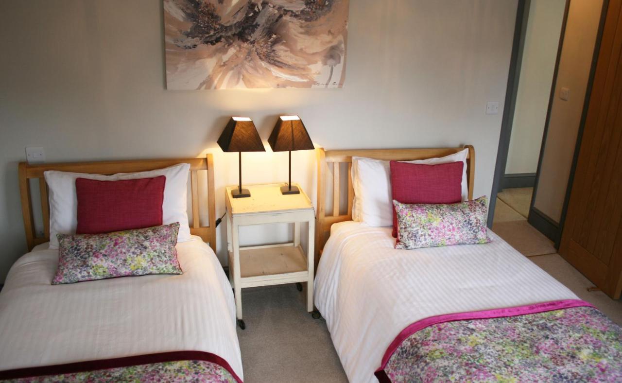 웰스 The Cross At Croscombe B&B 외부 사진