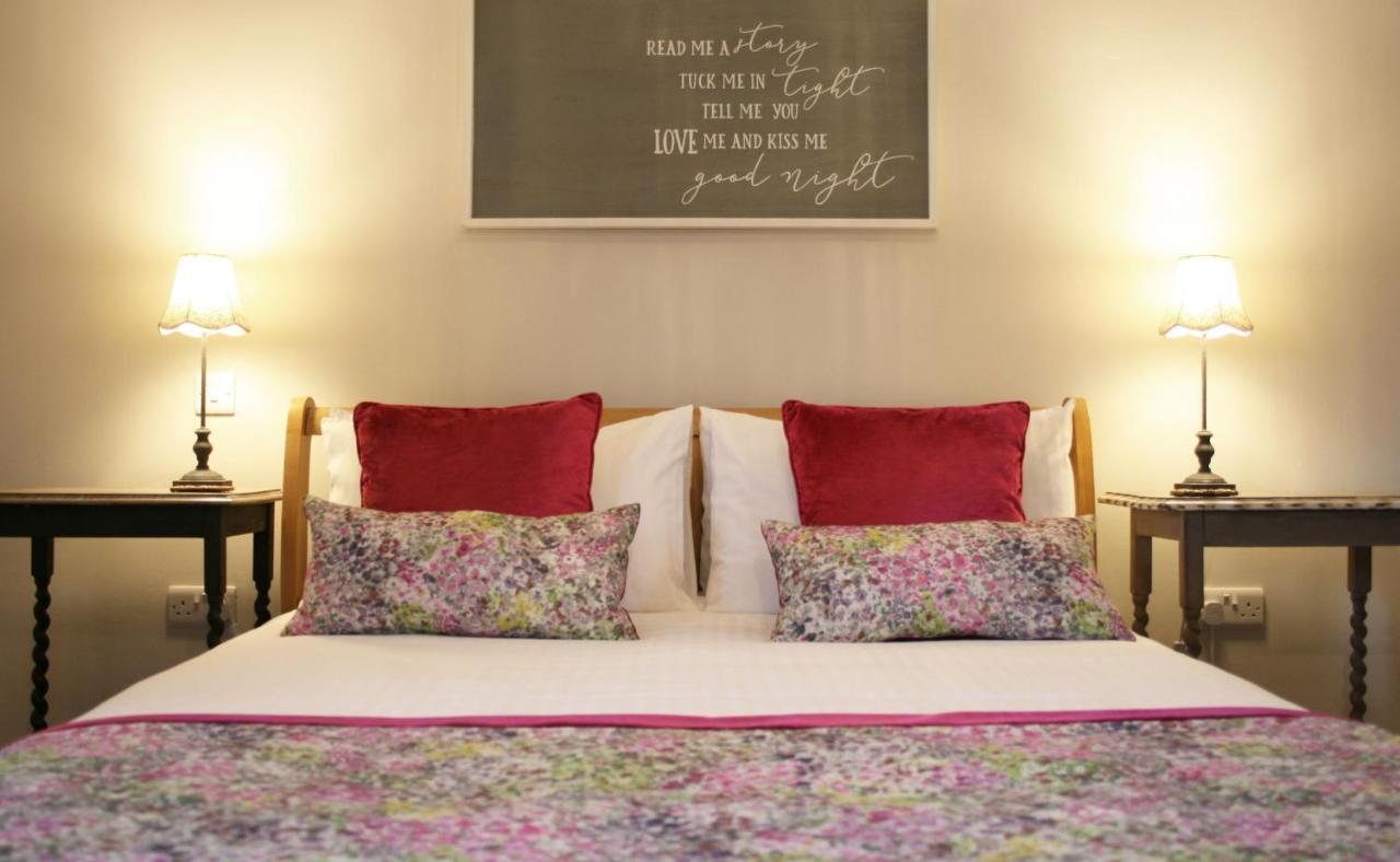 웰스 The Cross At Croscombe B&B 외부 사진